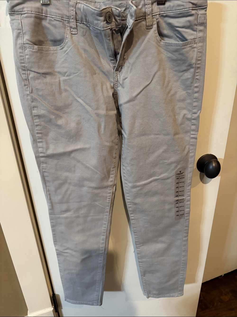 American Eagle Women’s Light Khaki Stretch Slim Jeans